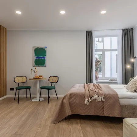 Апартаменты Sylish In Old Town
