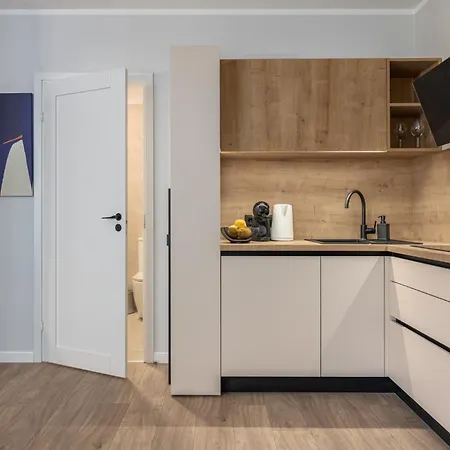 Sylish In Old Town Apartment